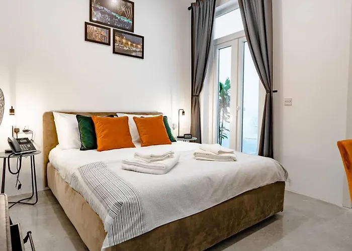 7br 7 En-suite Seafront House Jacuzzi Casa de Férias