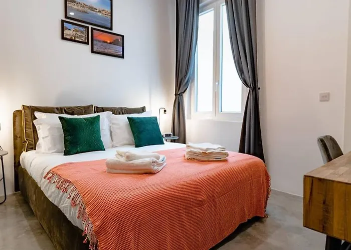 Casa de Férias 7br 7 En-suite Seafront House Jacuzzi *